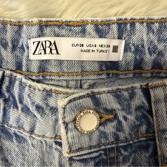 Zara High Waisted Mom Jeans Acid Wash Straight Leg Denim Size 6 - Picture 7 of 9